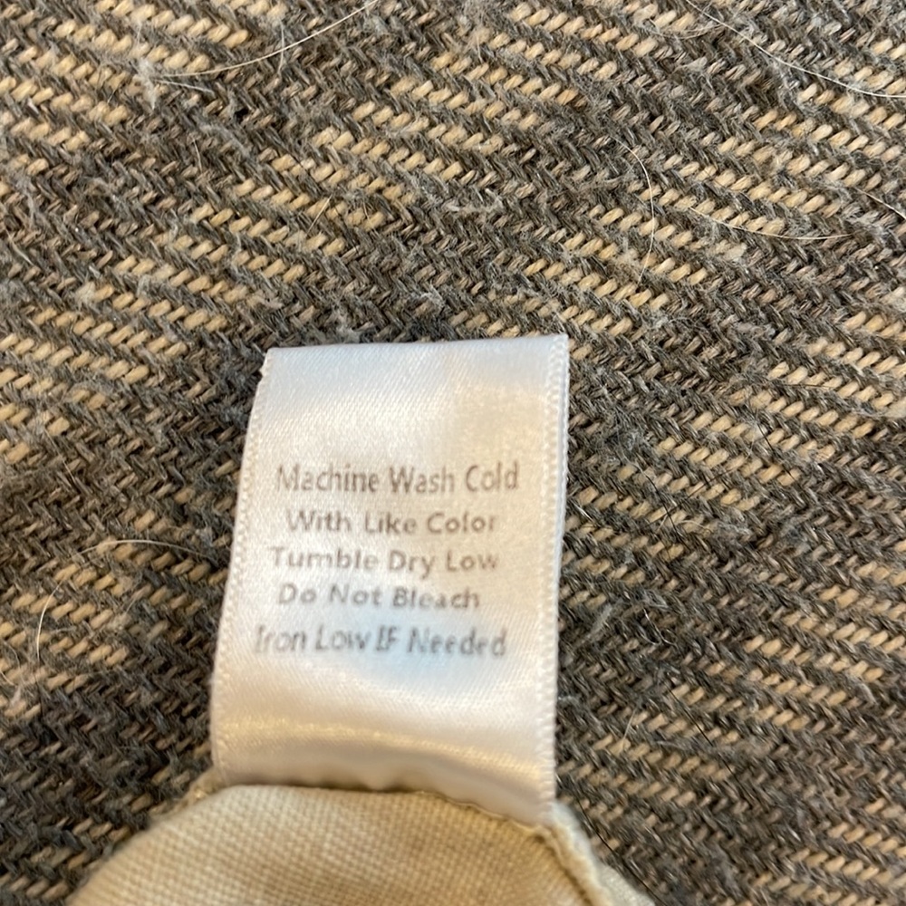 Men’s Forever 21 Pants - Picture 5 of 7